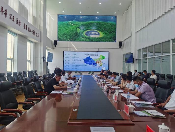 林永亮執(zhí)行會長陪同中國農(nóng)業(yè)產(chǎn)業(yè)化龍頭企業(yè)協(xié)會劉身利會長到呼倫貝爾市考察對接